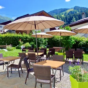 Viallet 2*, Areches France